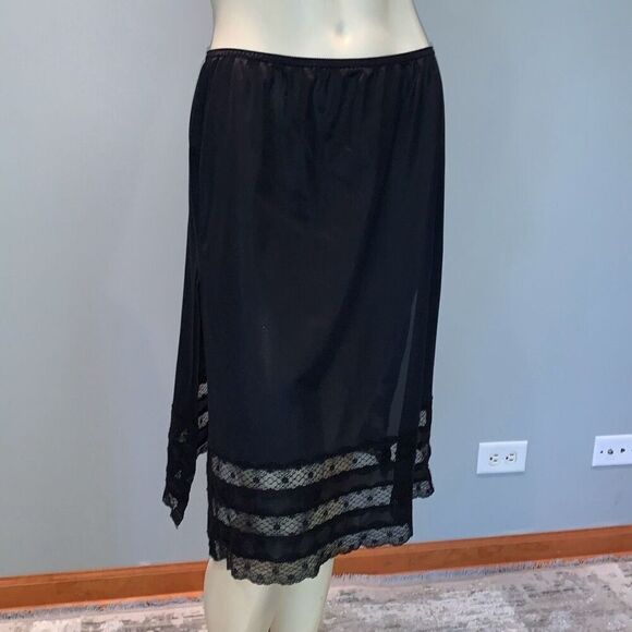 Vintage Black Half Slip Skirt Double Deep Side Slits Size Medium - Picture 1 of 9